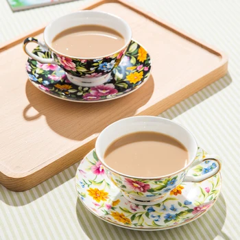 Britský Styl, Růžové Kostní porcelán Šálek na Kávu s Podšálkem Set High-end Odpolední Čaj Pastorační Styl Květinové Šálek Čaje